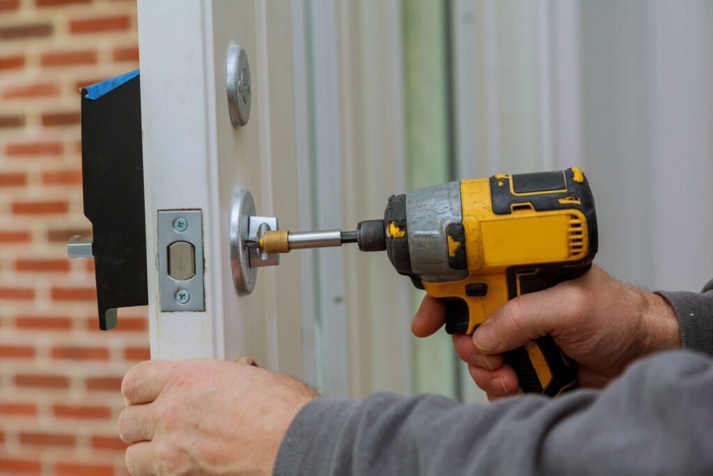 install the door handle with a lock 2026 03 24 23 55 32 utc compressed