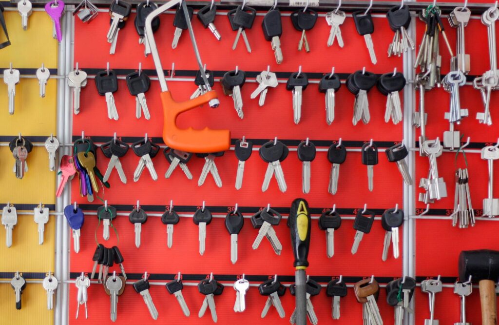 keys hanging on rows in the key store 2026 03 16 23 58 59 utc keys hanging on rows in the key store 2026 03 16 23 58 59 utc